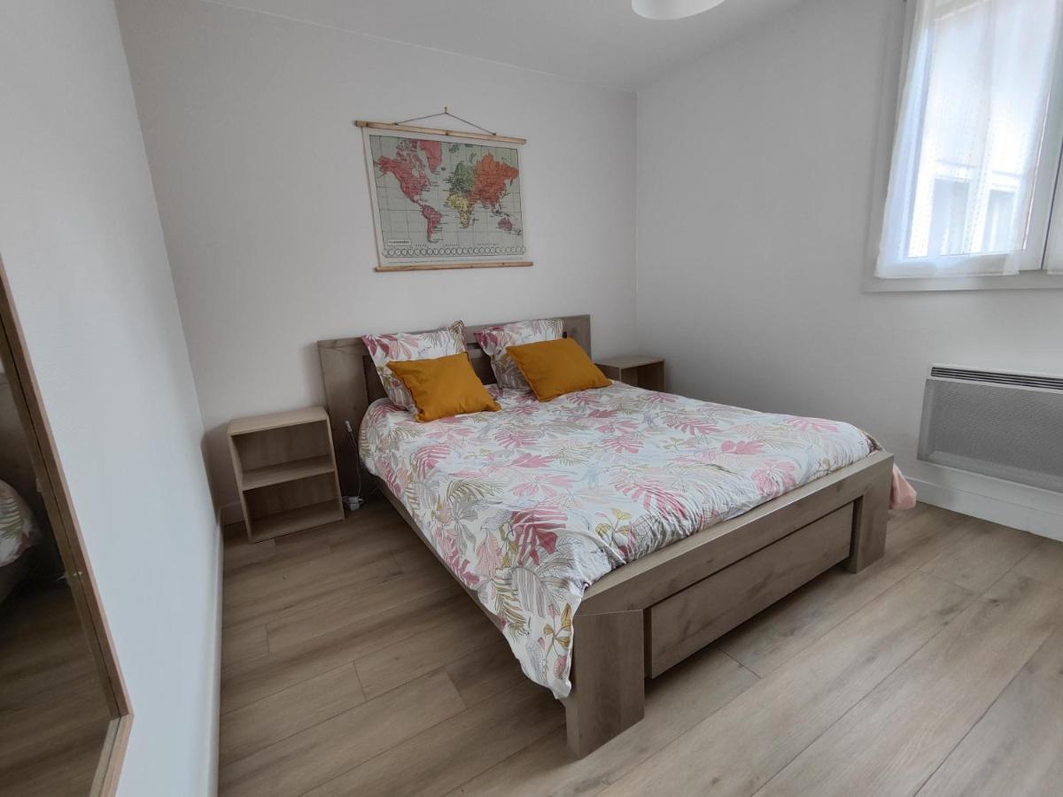 Besançon appartement T2 sur cour intérieure proximité gare Esterno foto